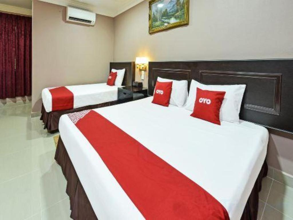 Oyo 90642 Twin Mutiara Chalet & Homestay Jeli Exterior photo